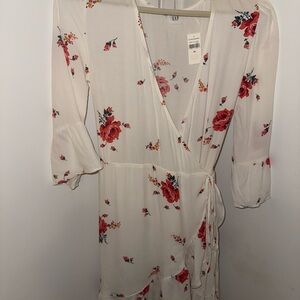 Chic Floral Wrap Dress